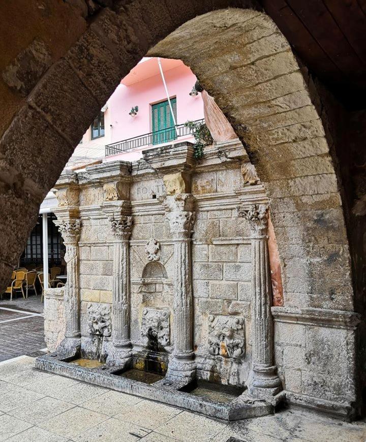 Old Town Boutique Apart Studio'S - Rethymno Esterno foto